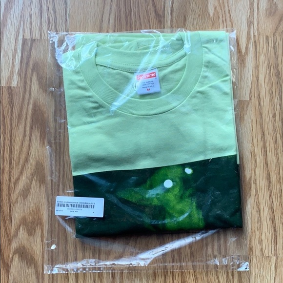 Authentic Supreme Chris Cunningham Chihuahua - Picture 2 of 5